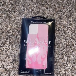 brand new wildflower case never been used iphone 12/12 pro